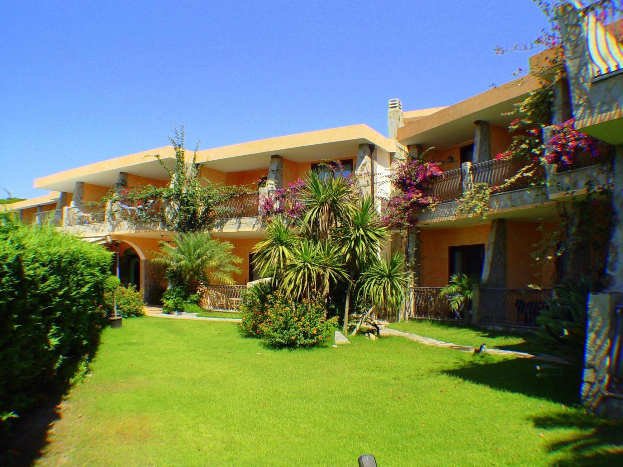فيلاّسيمِيوس Palm Village المظهر الخارجي الصورة