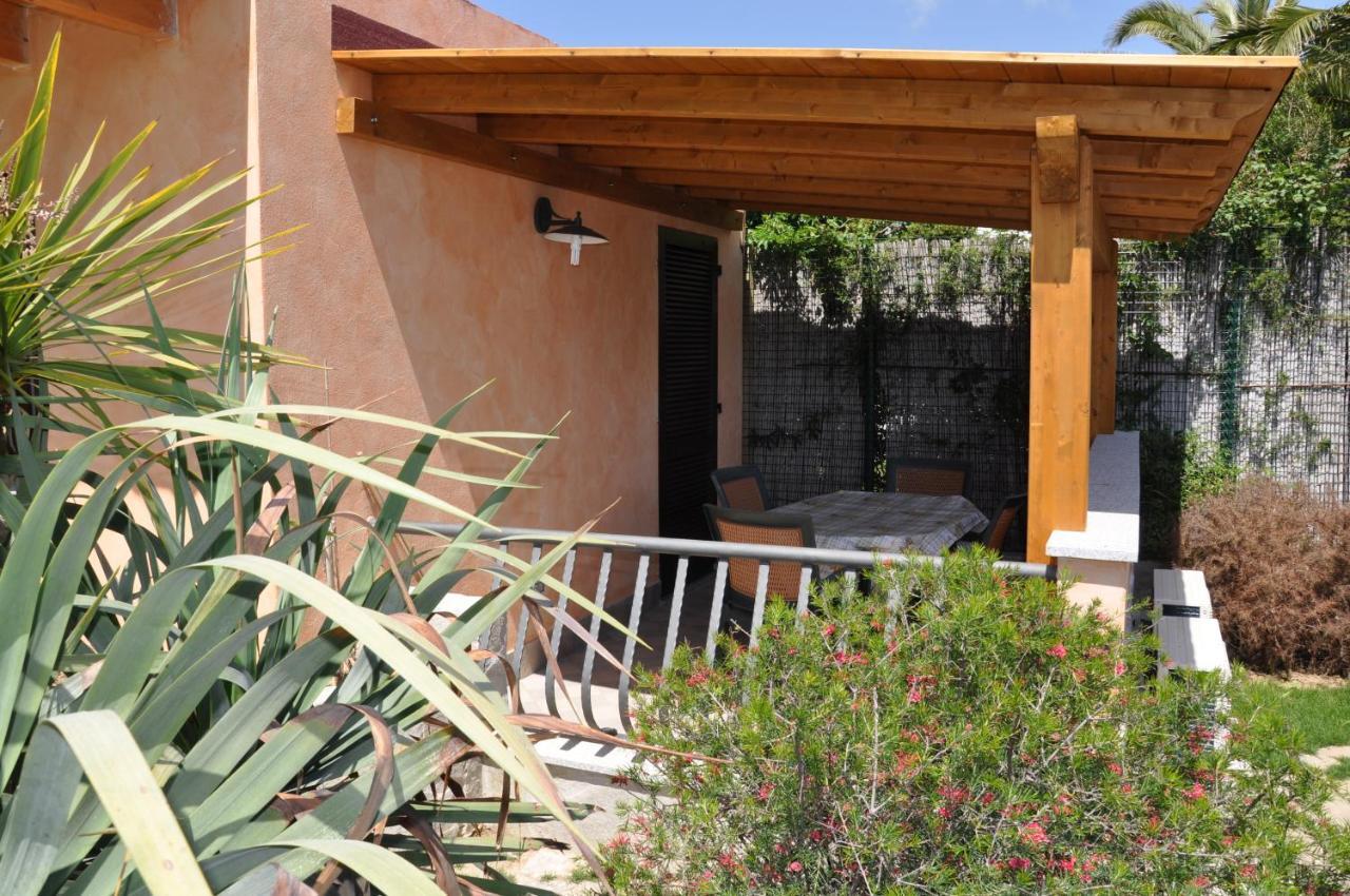 فيلاّسيمِيوس Palm Village المظهر الخارجي الصورة